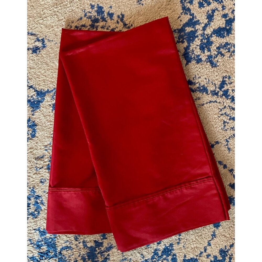 PAIR Pillowcases KING Size Fairfield Square Brookline Red Cotton Polyester 21x38